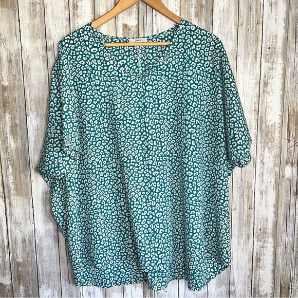 Jodifl Teal The End Oversized Blouse - Picture 2 of 6